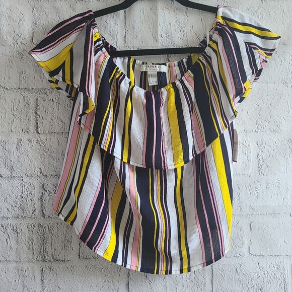 Forever 21 Contemporary Ruffle Off Shoulder Top SZ S NWT - Picture 2 of 8